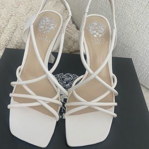 Sanda sandal brand new never been worn